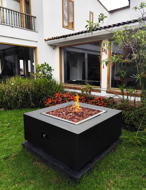 Chimenea de exterior Cuadrada Manual